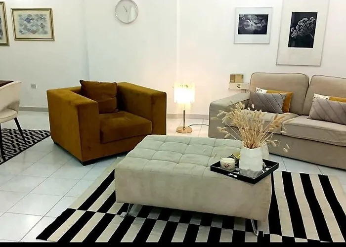 Beautiful Private Rooms